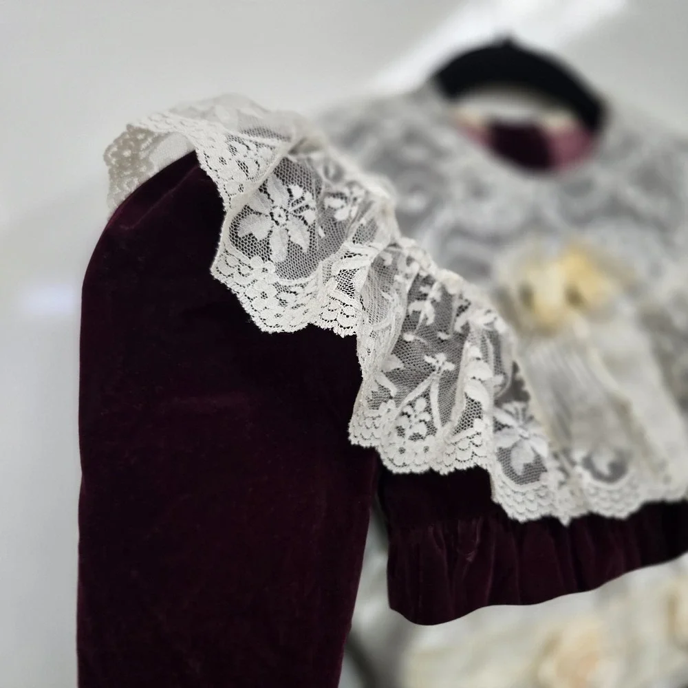 Vintage Sarah Kent Victorian Maroon Ivory Velvet Dress Lace‎ Girls Size 6 Bow